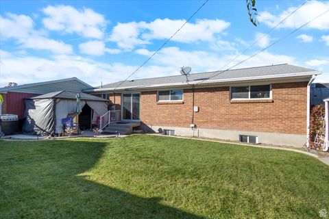 Tiny photo for 5491 JANETTE AVE, West Valley City, UT 84120 (MLS # 2119822)