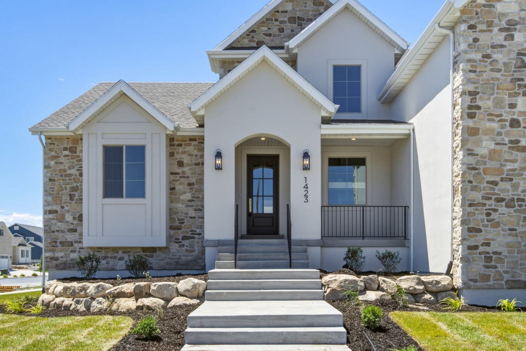 Photo of 1423 W 1220 N, Lehi, UT 84043 (MLS # 2171263)