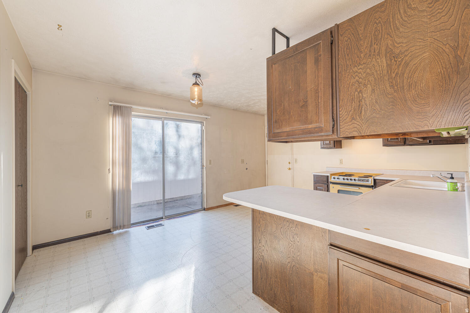 WESTWOOD VILLAGE - Residential