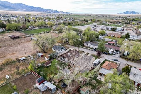 Tiny photo for 325 W PEACH St S, Grantsville, UT 84029 (MLS # 2148725)
