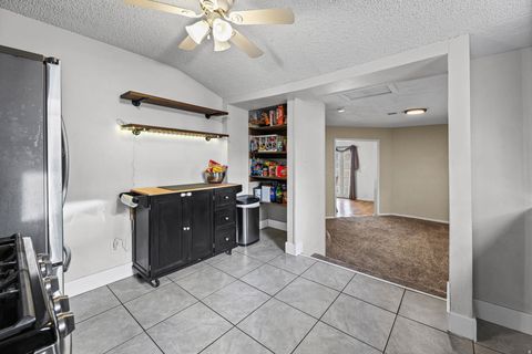 Tiny photo for 325 W PEACH St S, Grantsville, UT 84029 (MLS # 2148725)