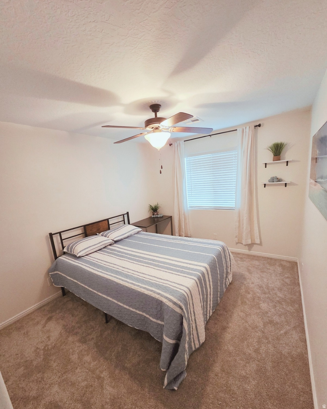 SUGAR PLUM IN THE FIELDS PH 1 - Residential