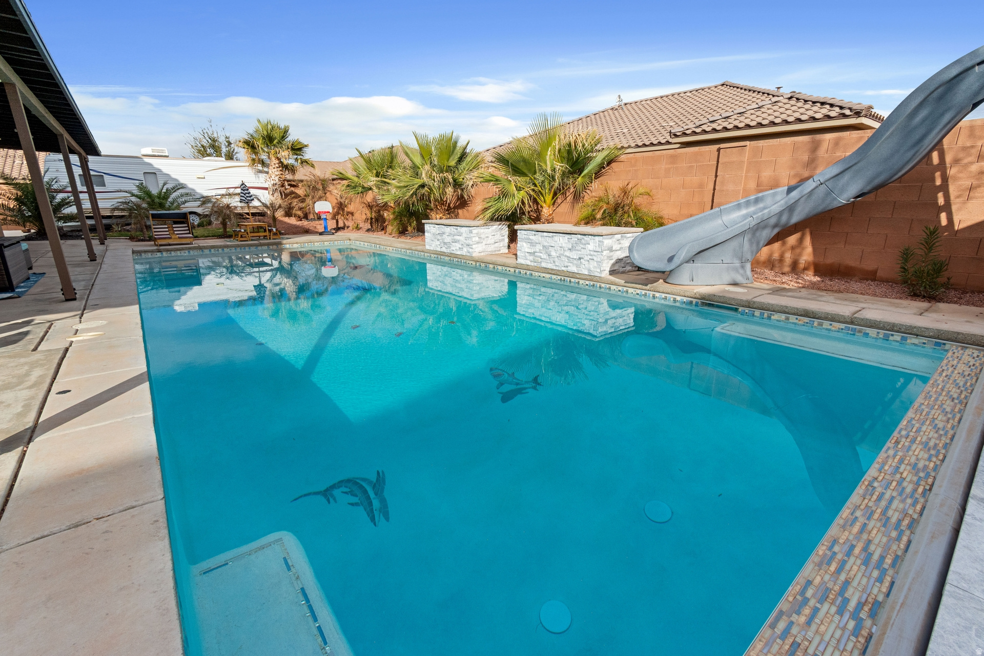 SUGAR PLUM IN THE FIELDS PH 1 - Residential