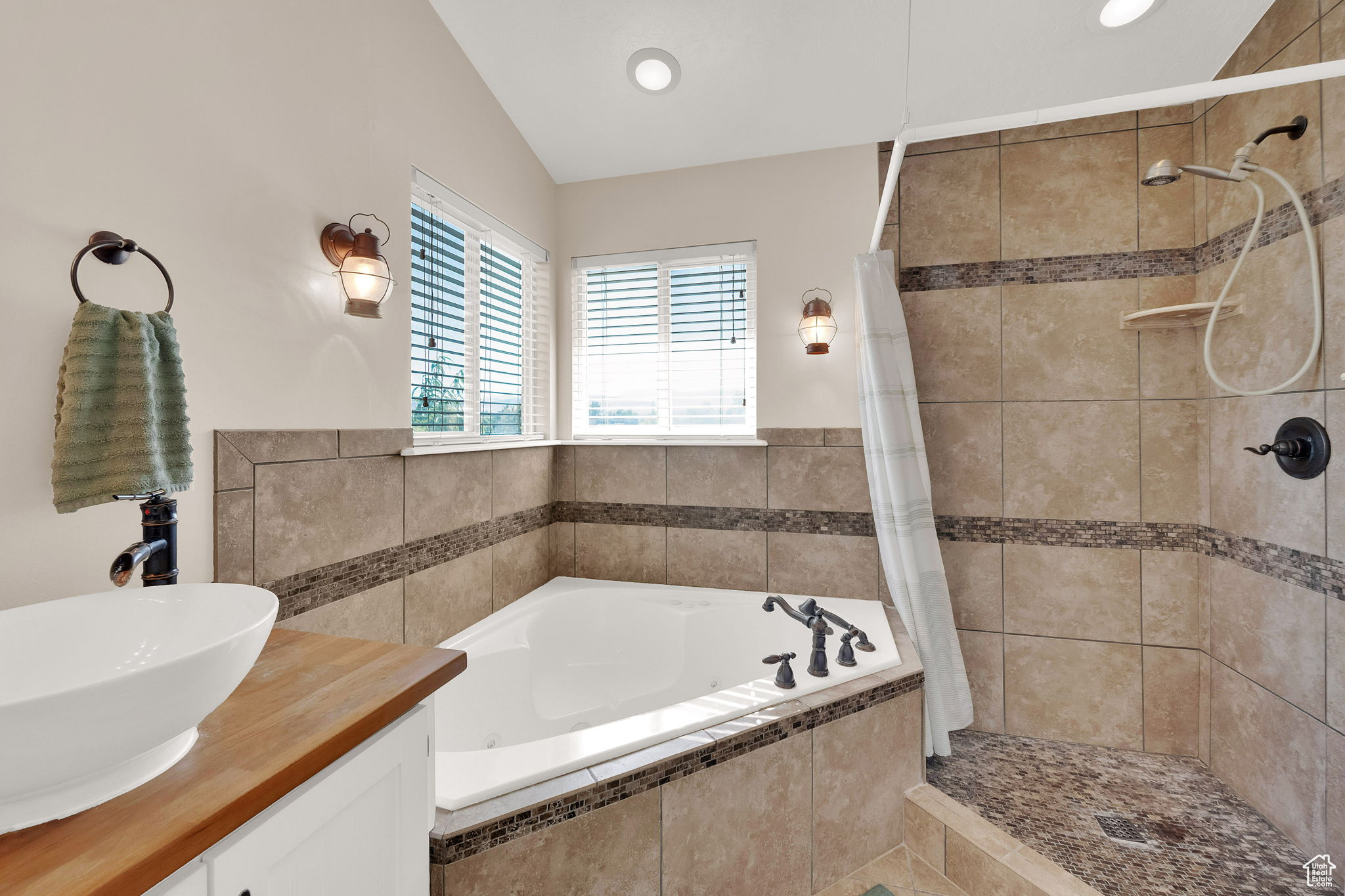 PHEASANT RIDGE - Residential