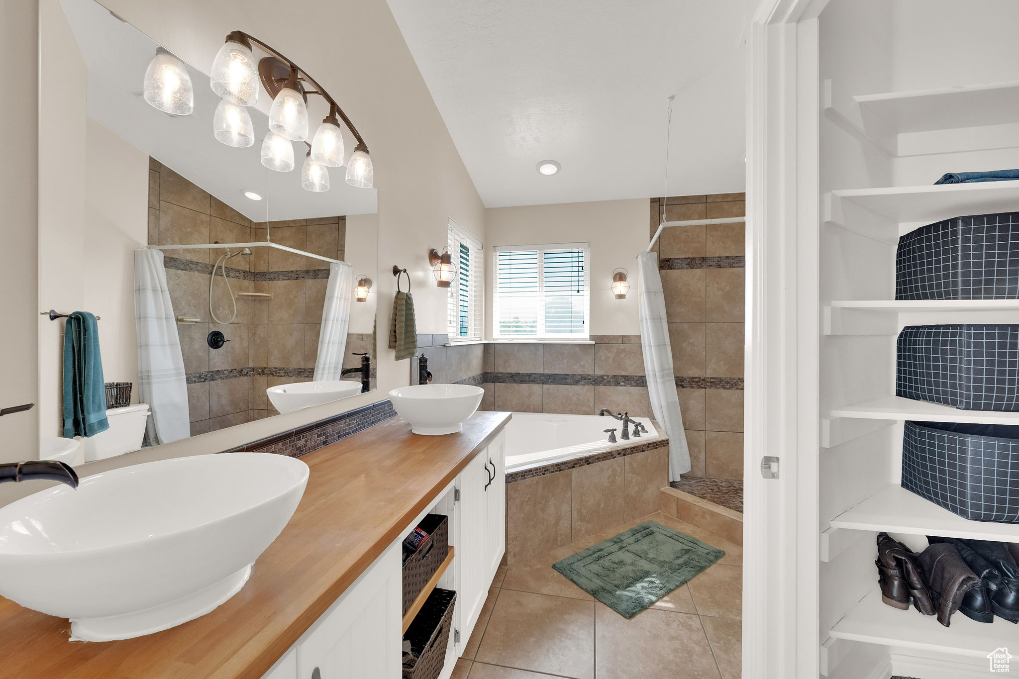 PHEASANT RIDGE - Residential