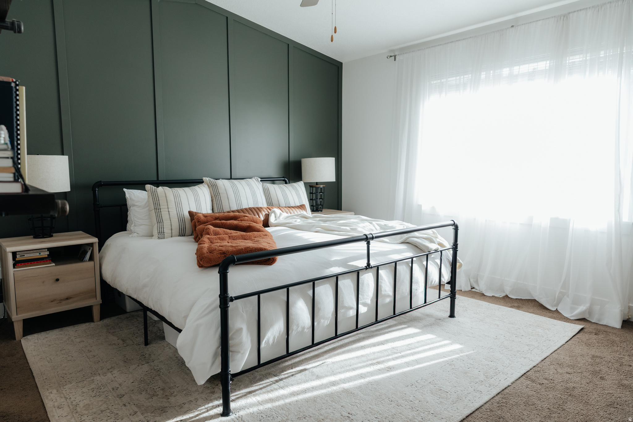 RESIDENCE ON PARK AV - Residential