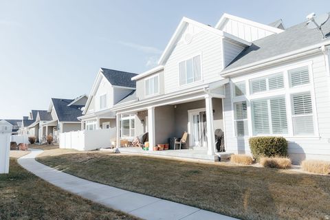 Tiny photo for 1873 TRAIL HEIGHTS DR W, Riverton, UT 84065 (MLS # 2131964)