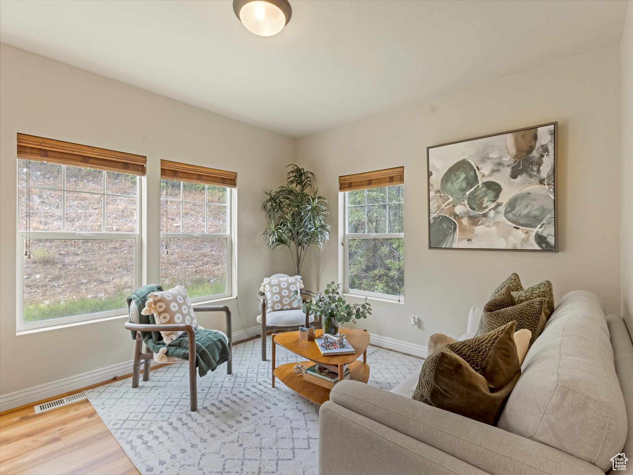 STONELEIGH HEIGHTS - Residential