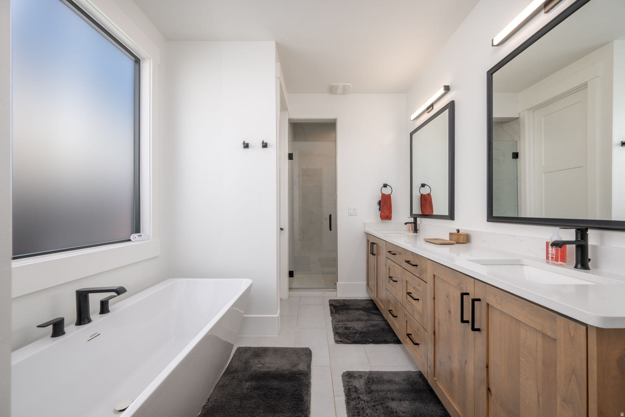 RED MESA AT SUNRISE VALLEY 1 - Residential