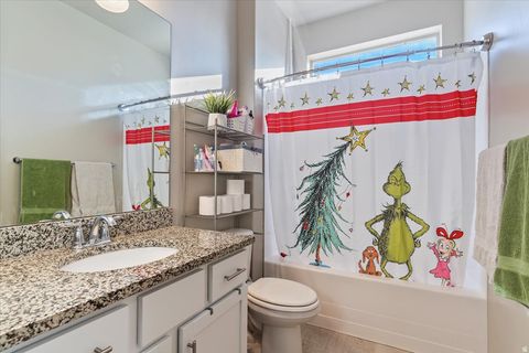 Tiny photo for 552 S 1525 W, Syracuse, UT 84075 (MLS # 2126441)