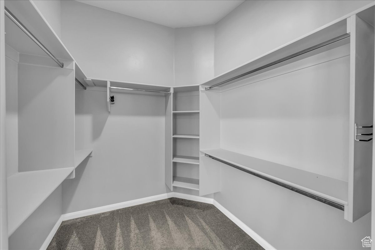 ELMWOOD ESTATES PH 1 - Residential