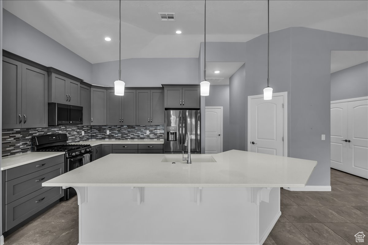 ELMWOOD ESTATES PH 1 - Residential