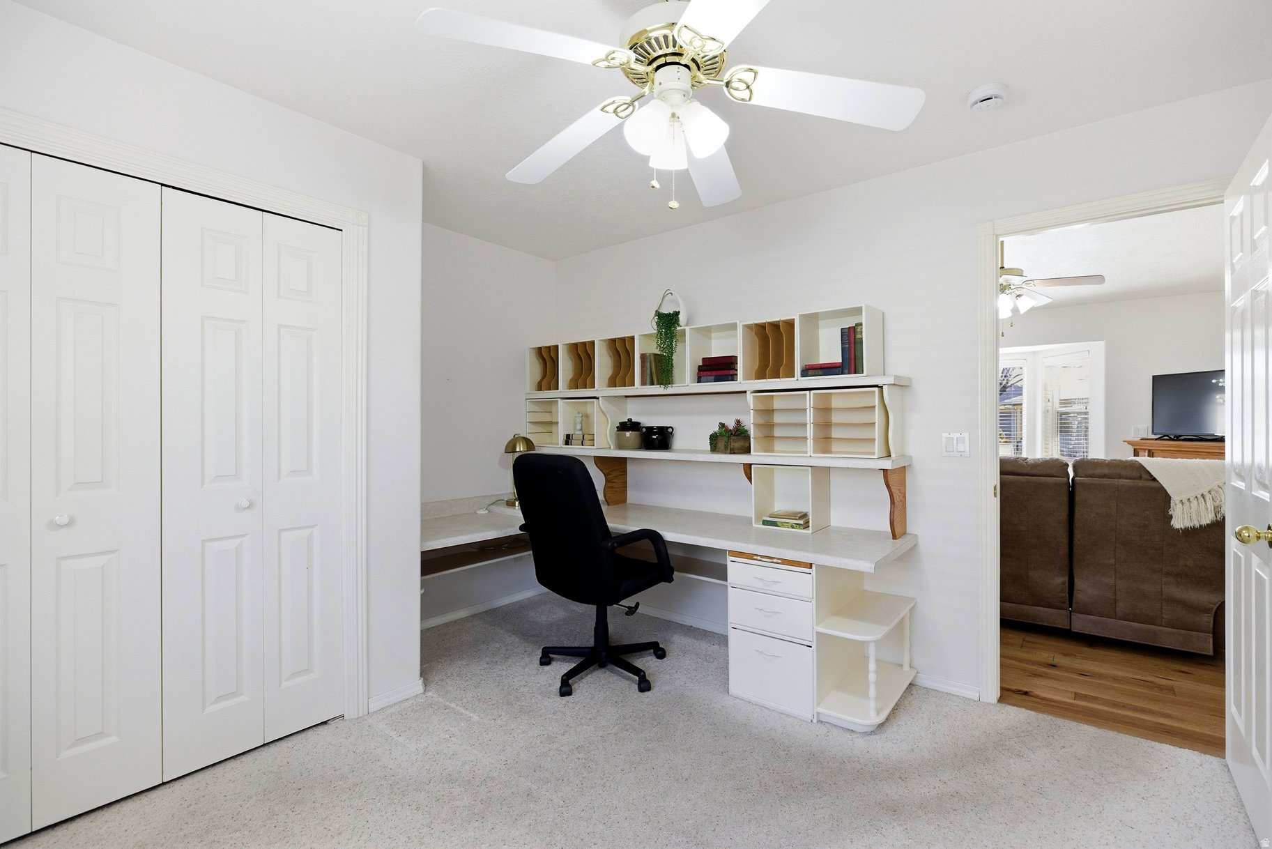 KINGS ROW EST 2 AMD - Residential