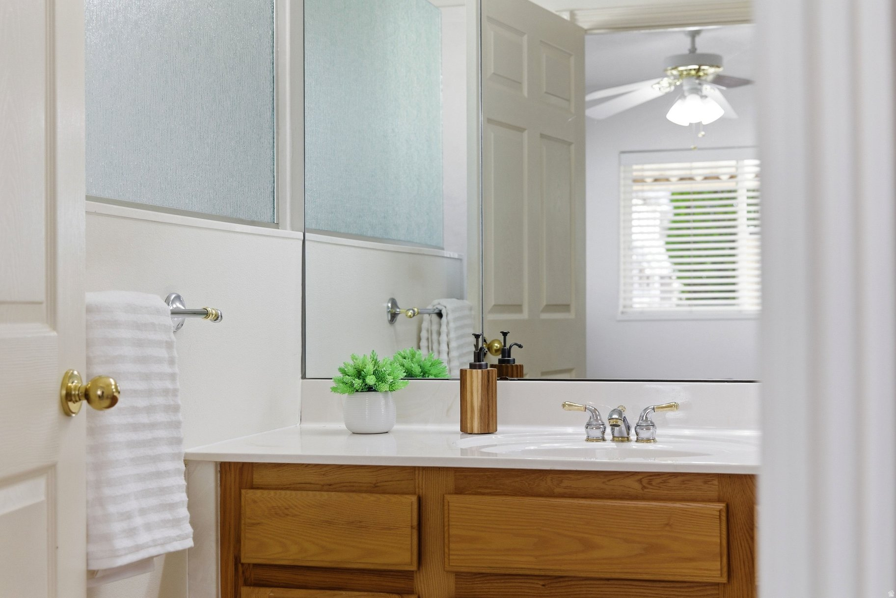 KINGS ROW EST 2 AMD - Residential