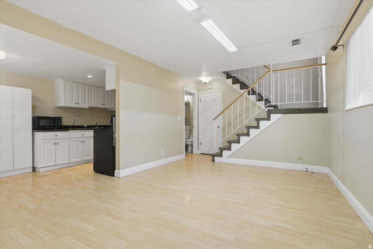 SILVER MAPLE - Residential