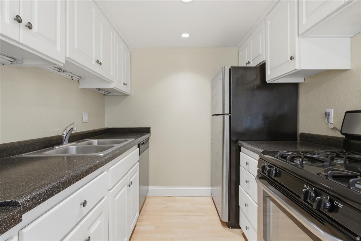 SILVER MAPLE - Residential