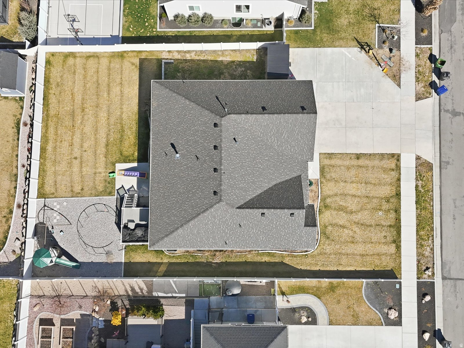 EASTVIEW LANDING - Residential