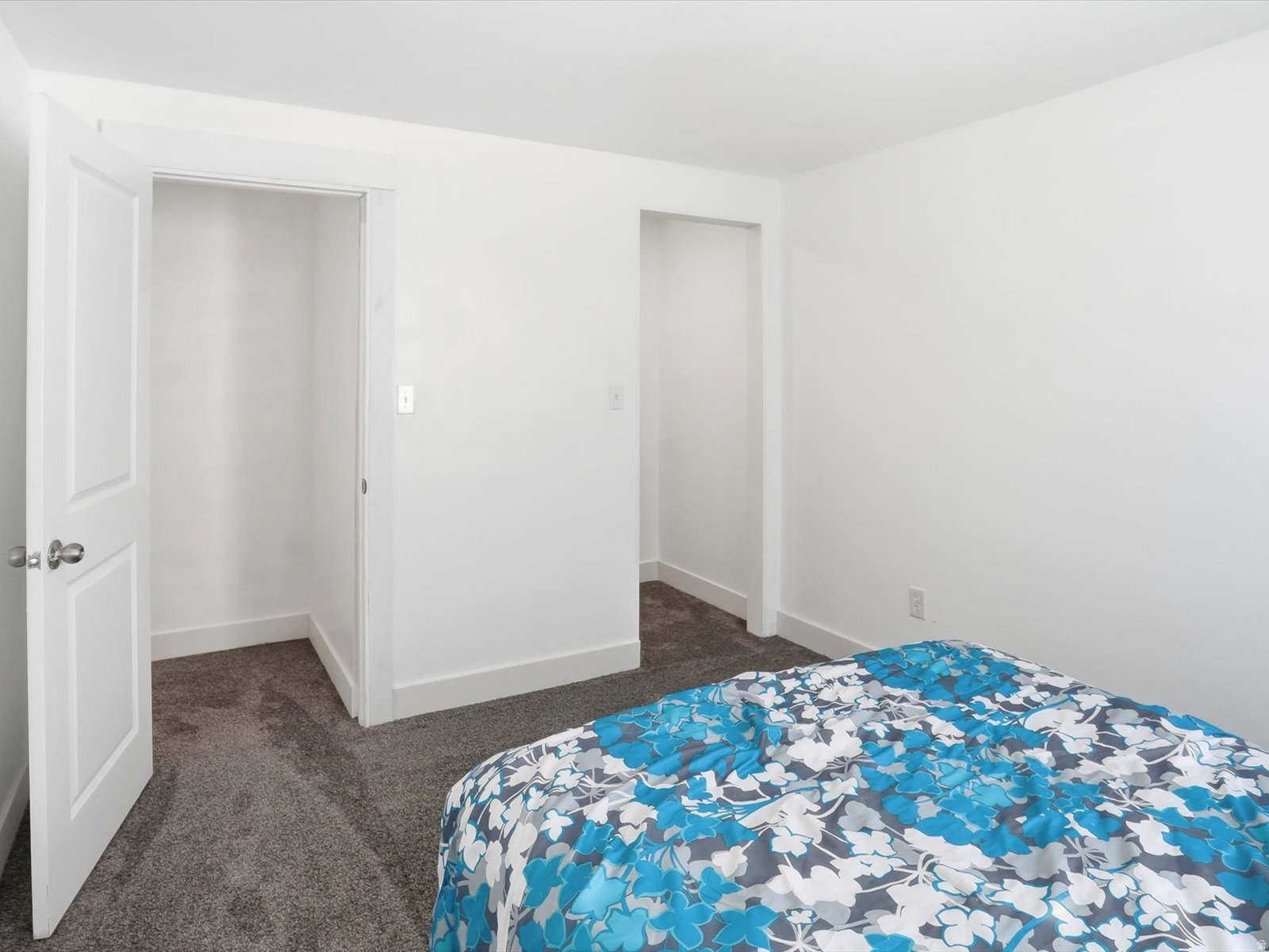 EASTVIEW LANDING - Residential