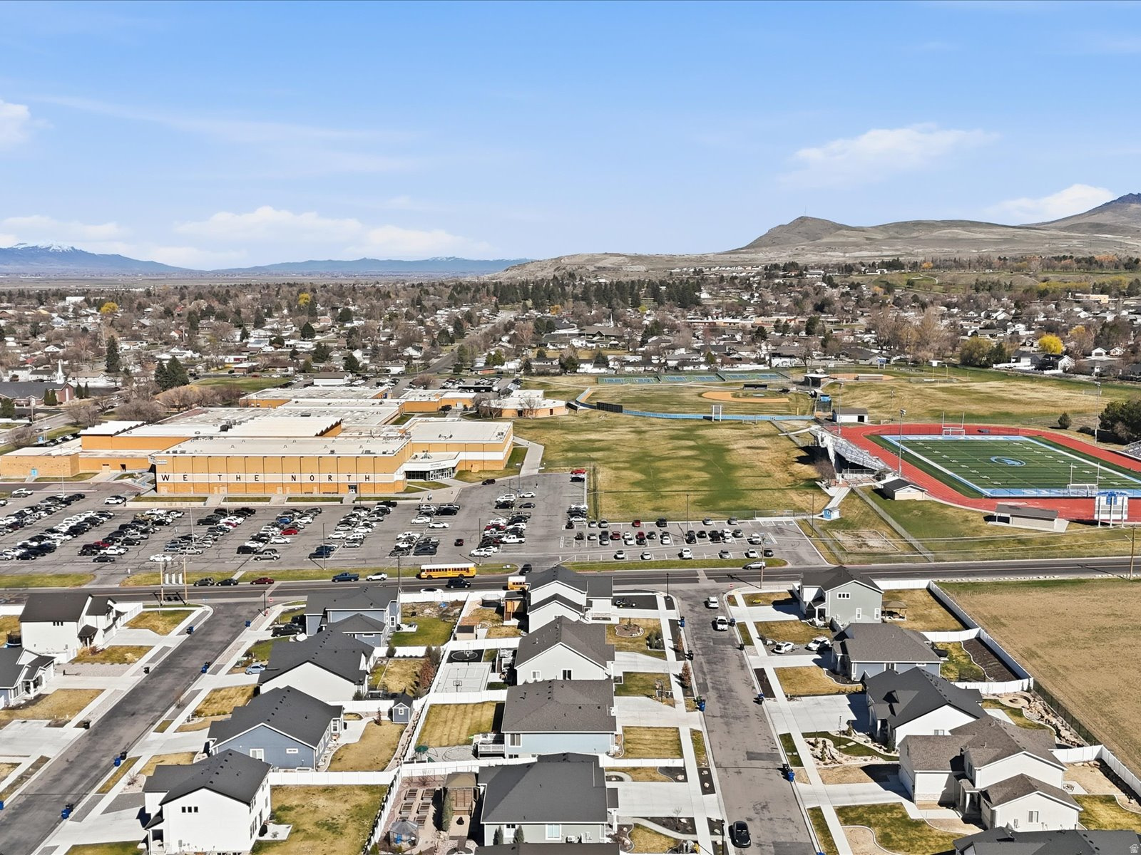 EASTVIEW LANDING - Residential