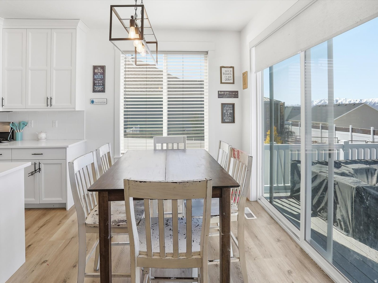 EASTVIEW LANDING - Residential