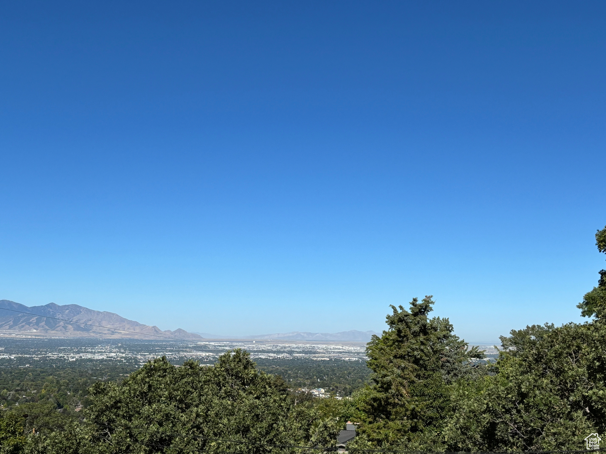 EASTWOOD HILLS - Residential