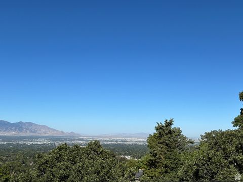Tiny photo for 3426 S CRESTWOOD DR E, Salt Lake City, UT 84109 (MLS # 2105247)