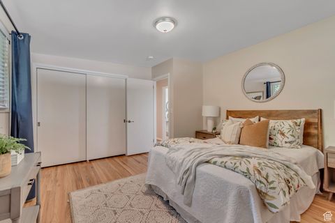 Tiny photo for 3426 S CRESTWOOD DR E, Salt Lake City, UT 84109 (MLS # 2105247)