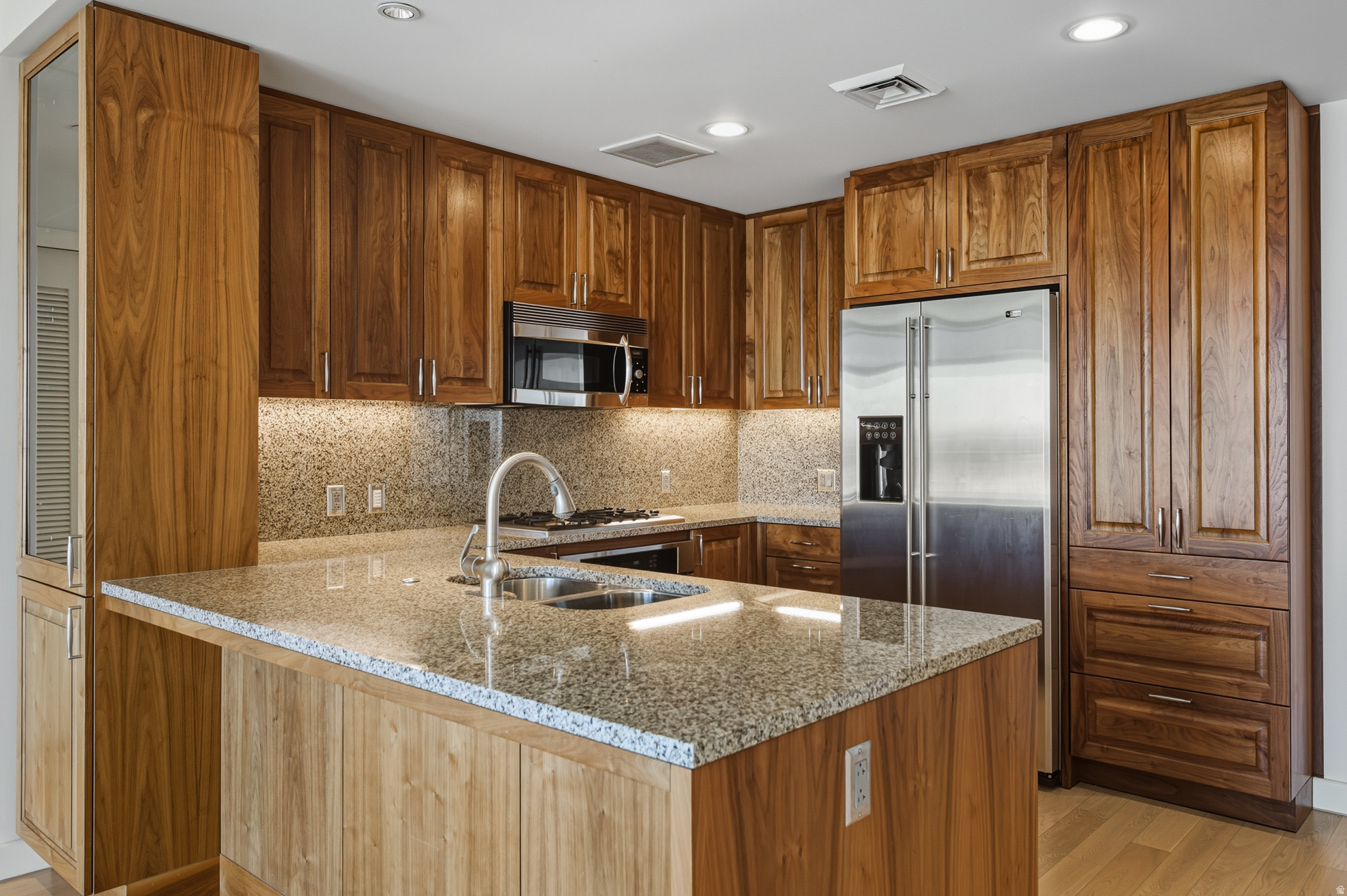 99 WEST - Residential