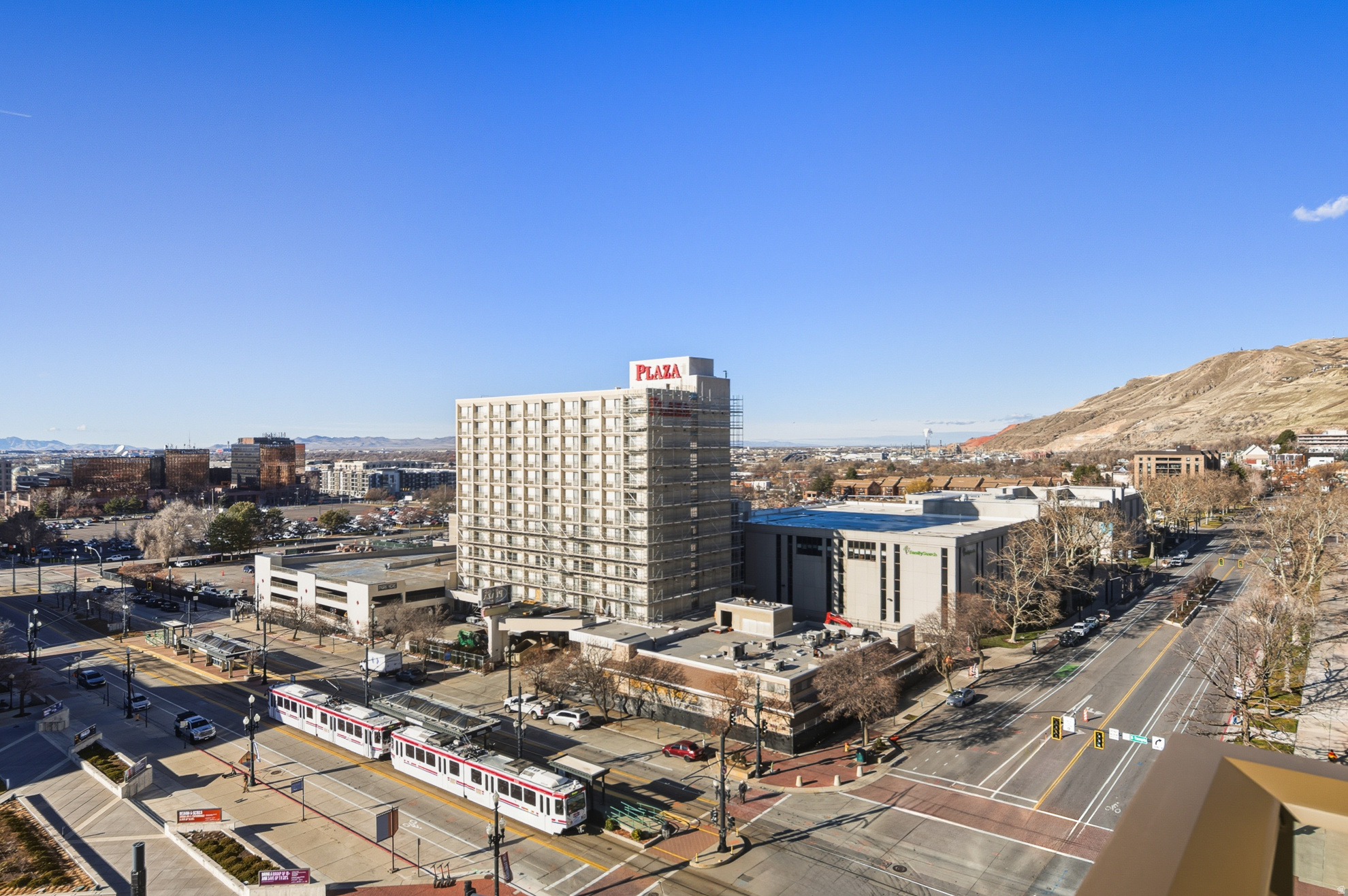 99 WEST - Residential