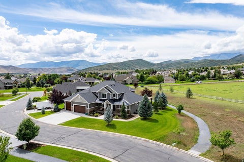 Tiny photo for 570 W CASCADE MEADOWS LOOP, Midway, UT 84049 (MLS # 2183031)