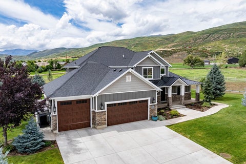 Tiny photo for 570 W CASCADE MEADOWS LOOP, Midway, UT 84049 (MLS # 2183031)