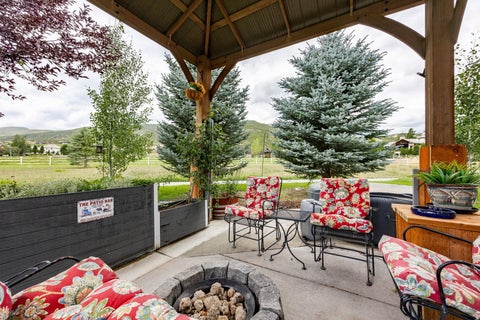 Tiny photo for 570 W CASCADE MEADOWS LOOP, Midway, UT 84049 (MLS # 2183031)