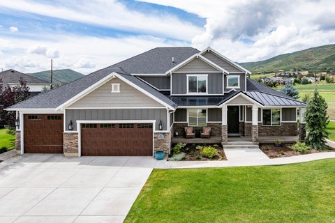 Tiny photo for 570 W CASCADE MEADOWS LOOP, Midway, UT 84049 (MLS # 2183031)