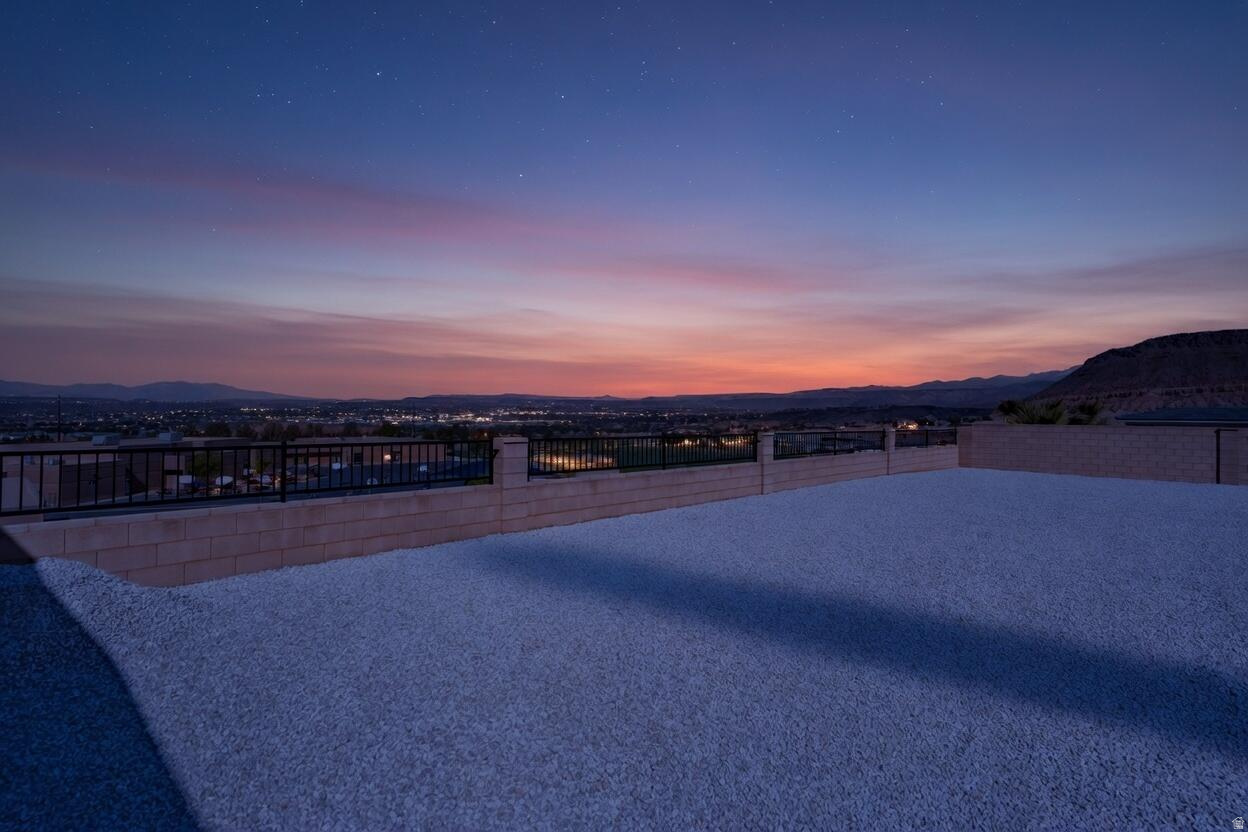 SHOOTING STAR 4 - Residential