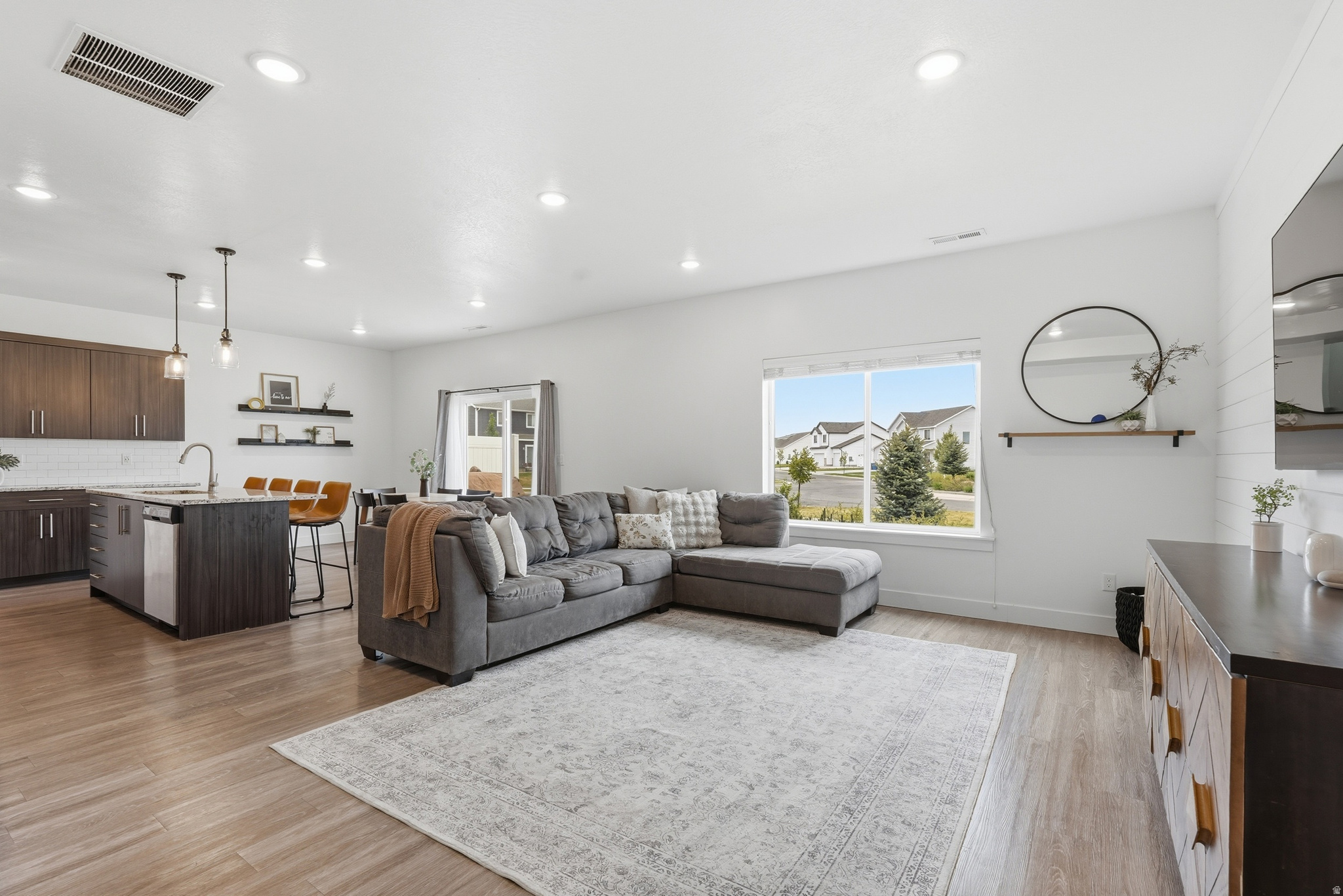 ELK MOUNTAIN - Residential