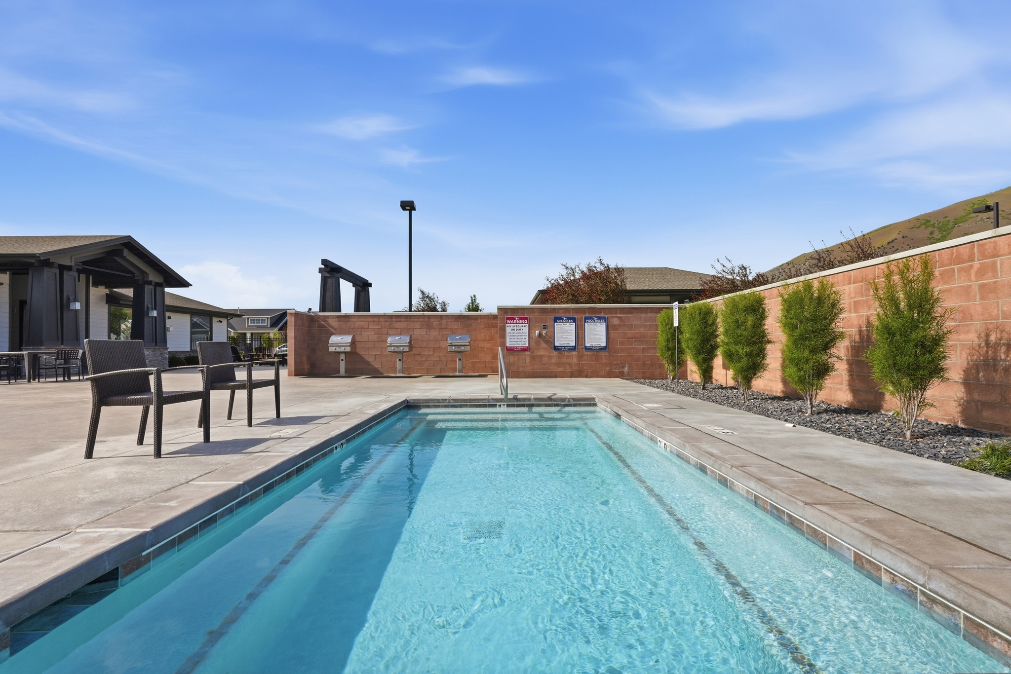 ELK MOUNTAIN - Residential