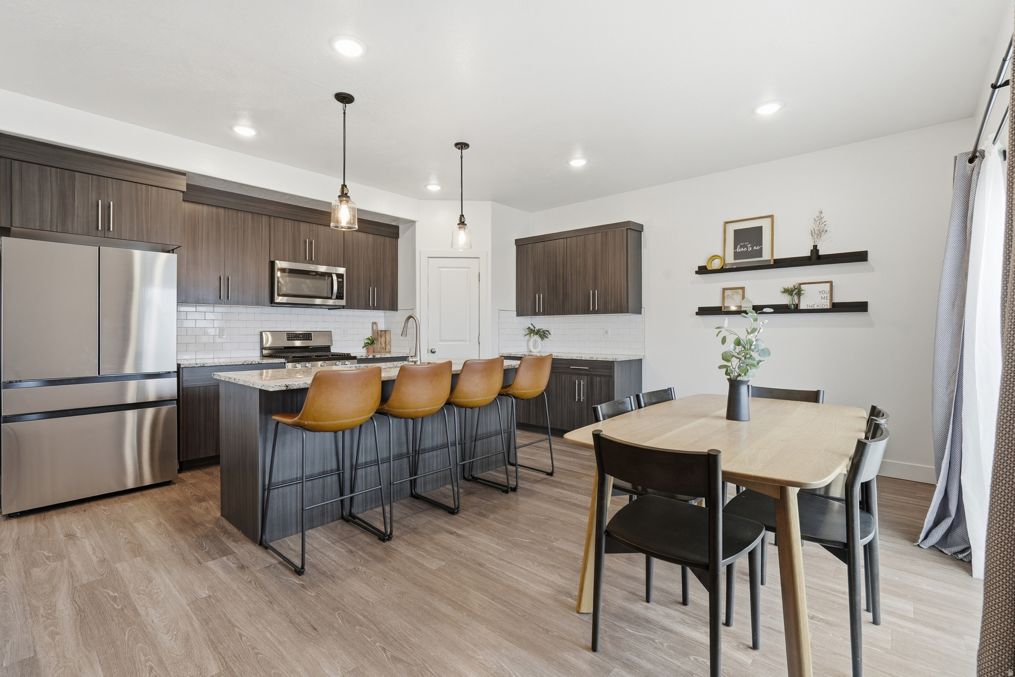 ELK MOUNTAIN - Residential