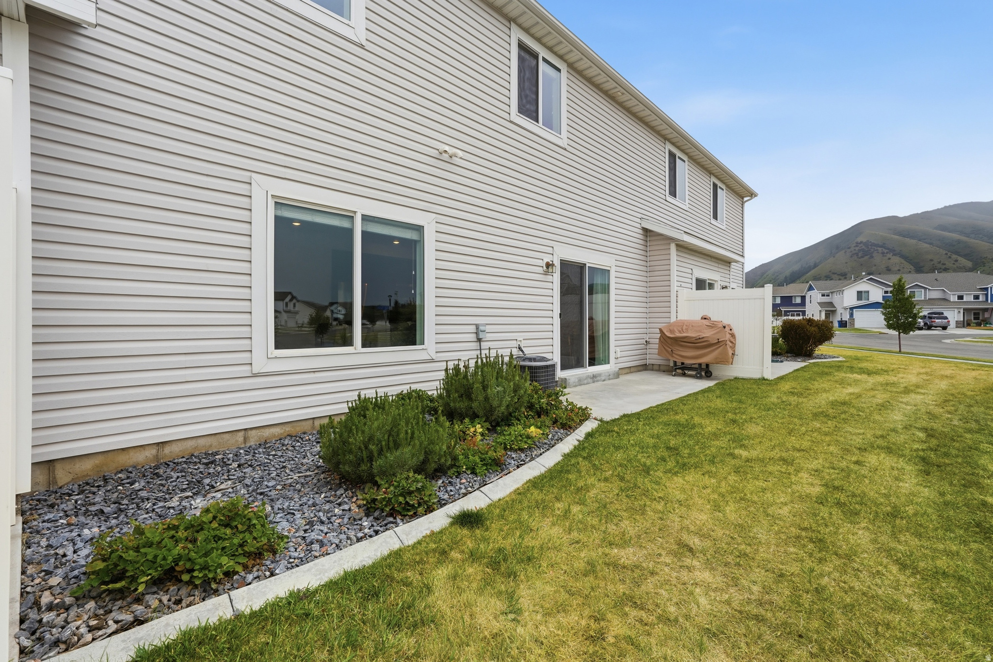 ELK MOUNTAIN - Residential