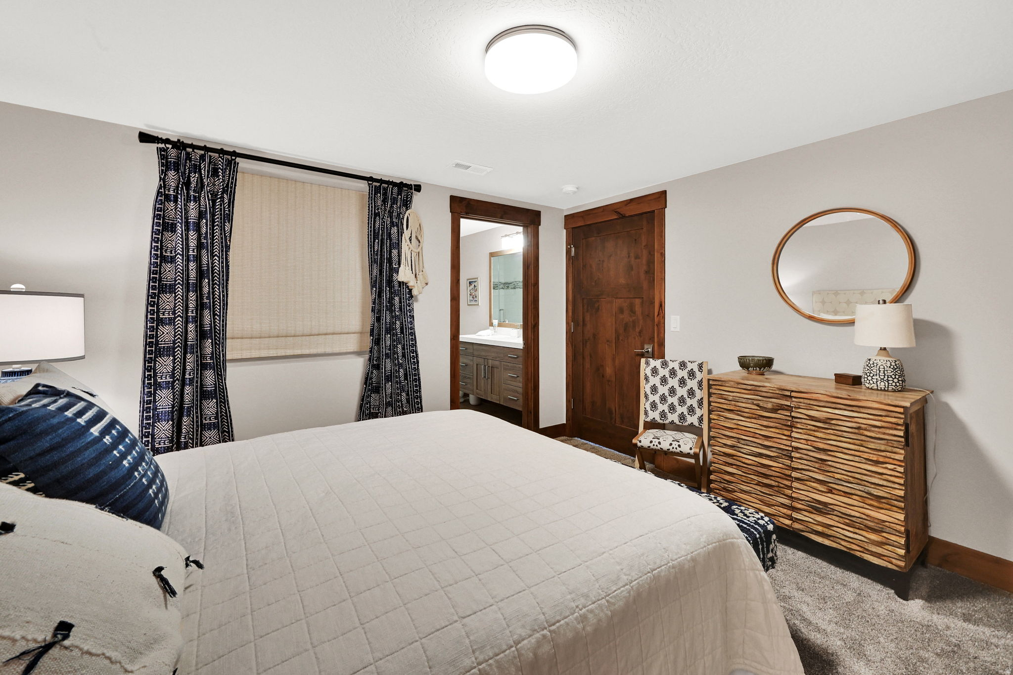 THE RIDGE TOWNHOMES - Residential