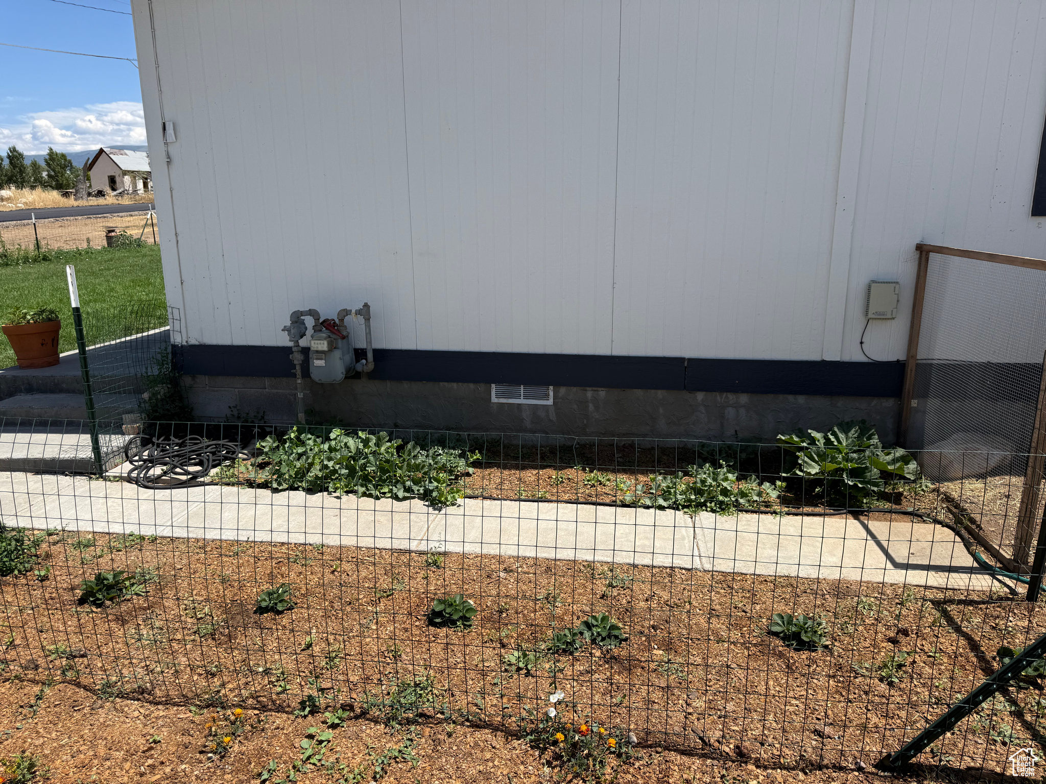 INTERMOUNTAIN SANPETE COUNTY - Residential