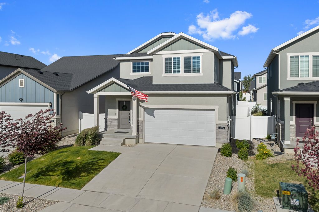 Photo of 1695 S HAVEN PKWY, West Haven, UT 84401 (MLS # 2163559)