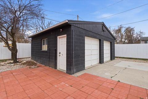 Tiny photo for 6869 S BROOKHILL DR, Salt Lake City, UT 84121 (MLS # 2136336)