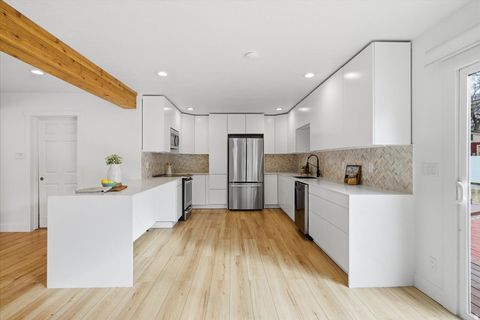 Tiny photo for 6869 S BROOKHILL DR, Salt Lake City, UT 84121 (MLS # 2136336)