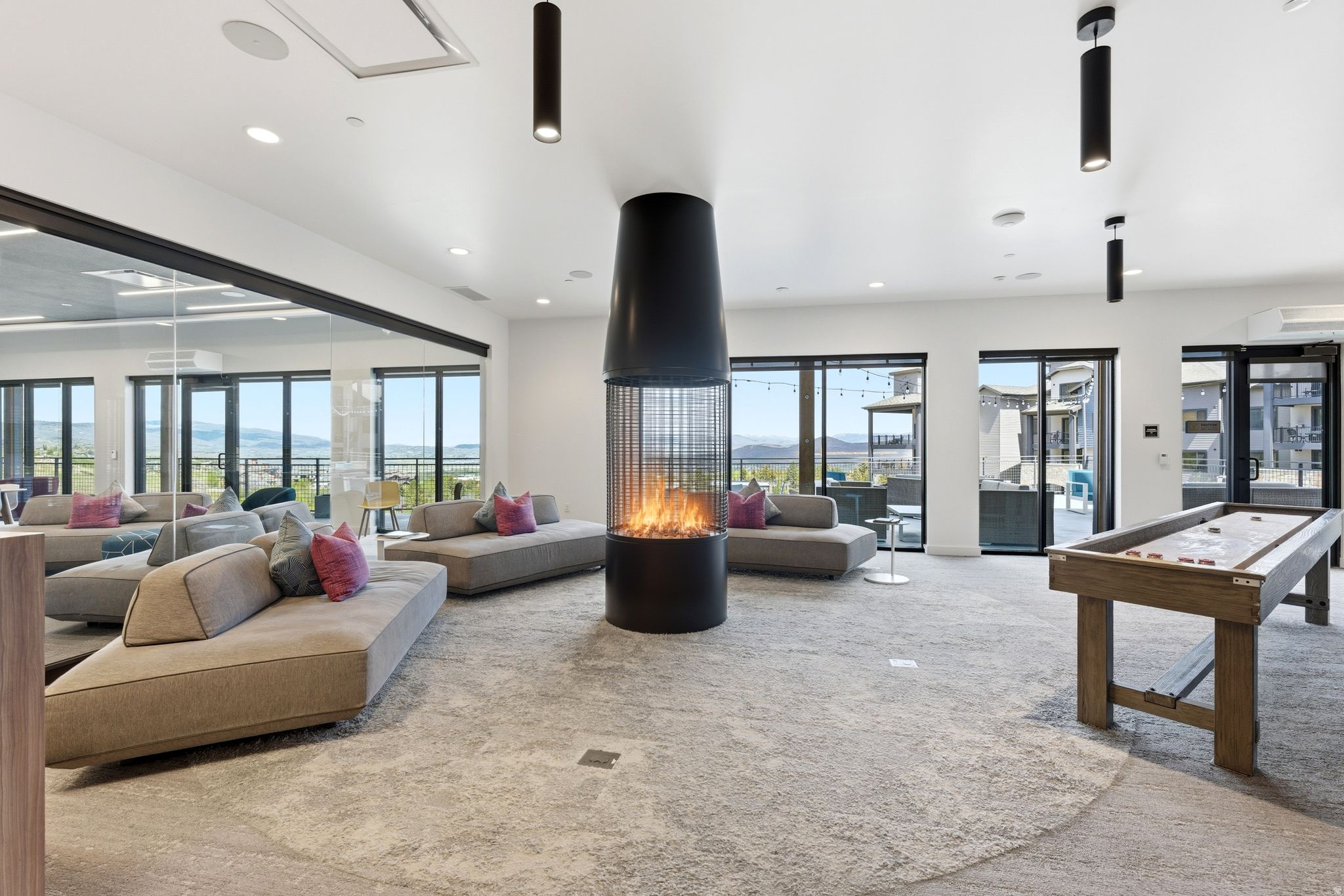 CANYON HAUS - Residential