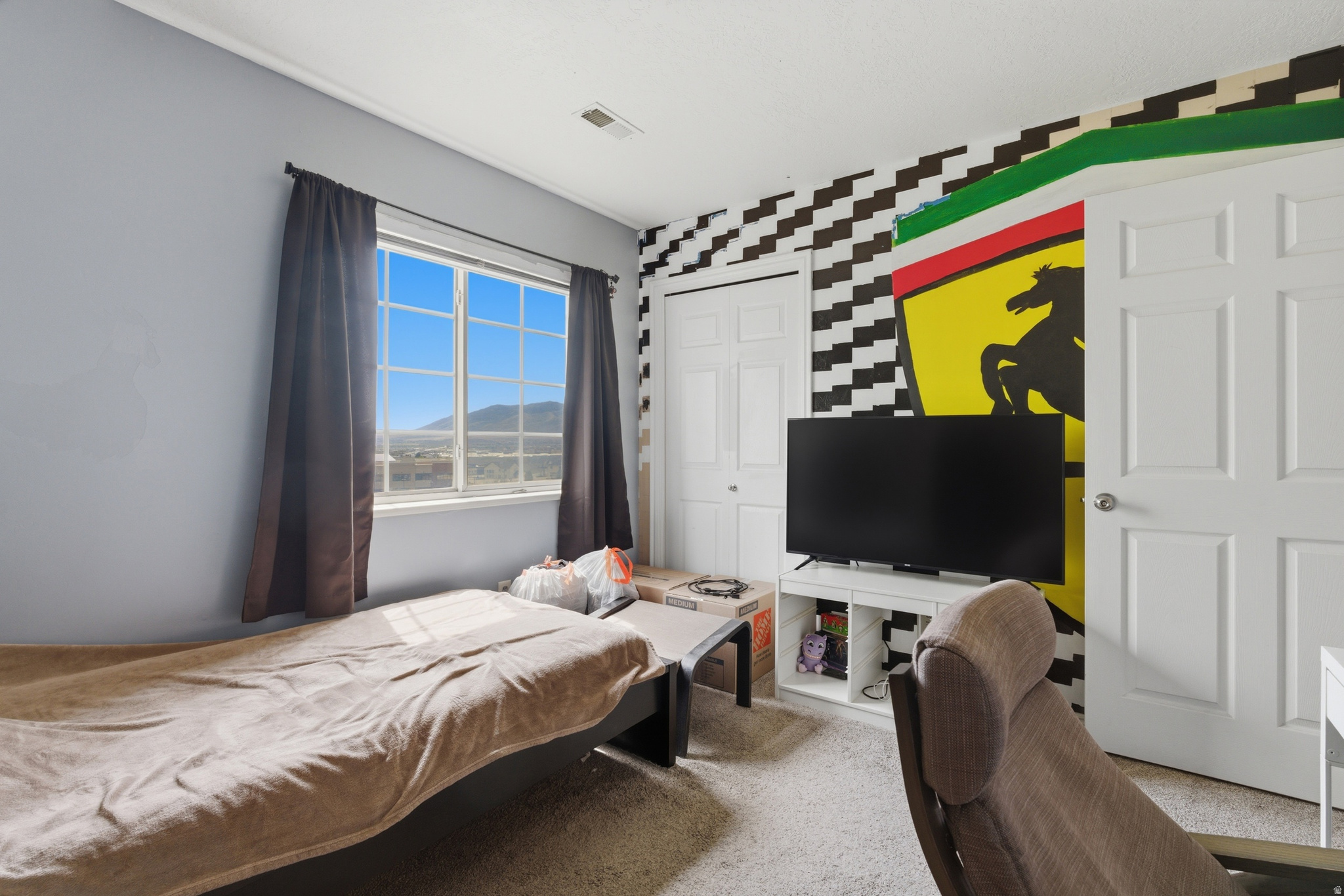 HILLCREST CONDO - Residential