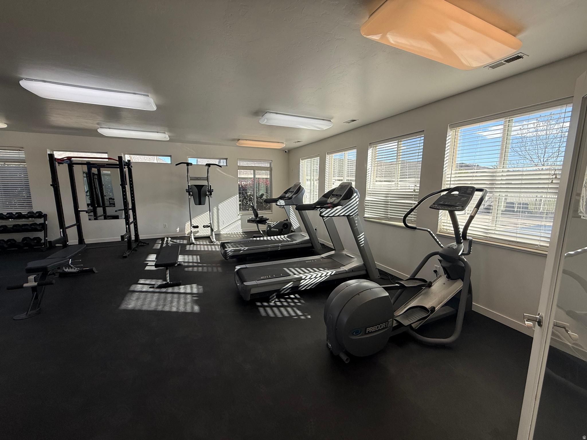 HILLCREST CONDO - Residential