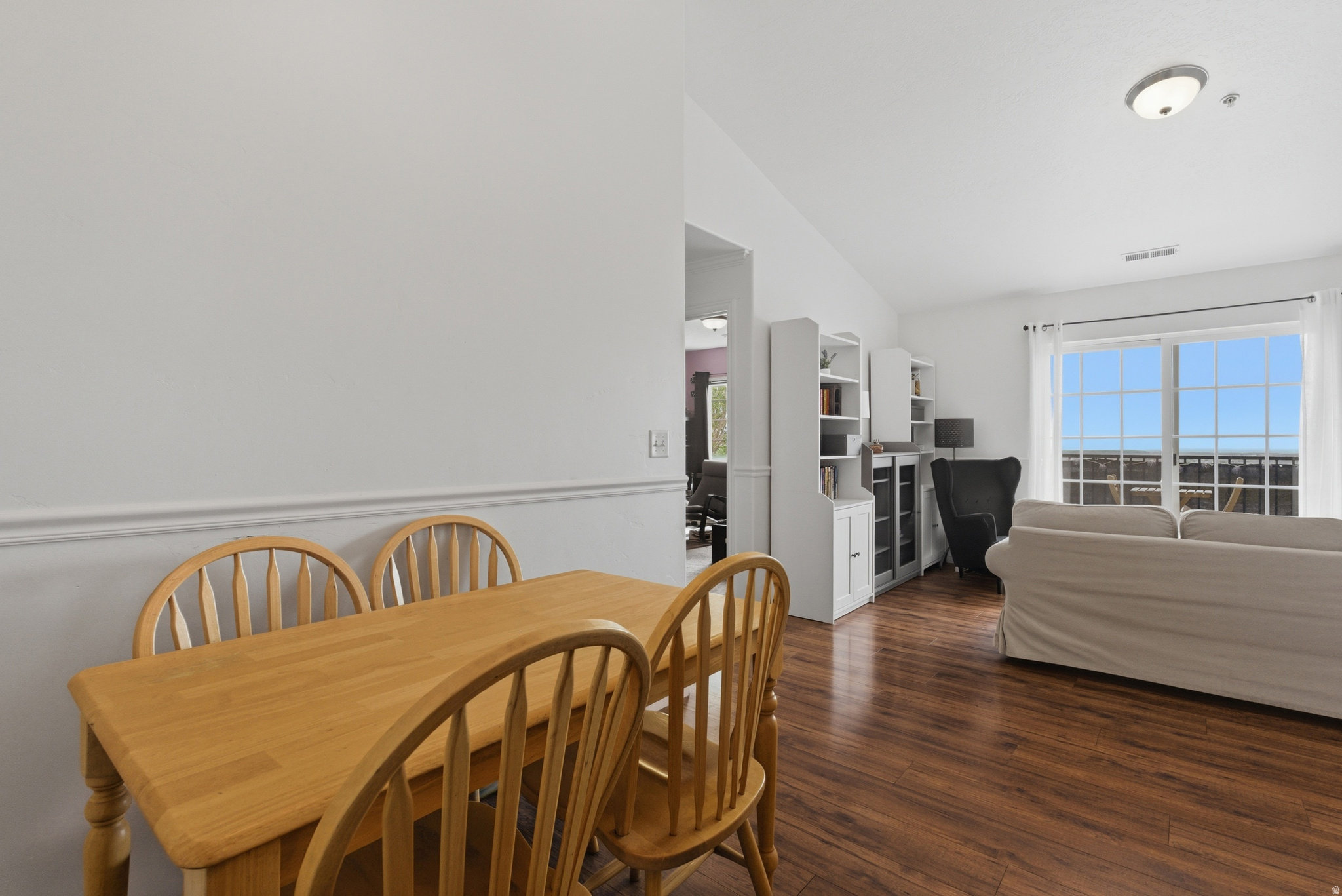 HILLCREST CONDO - Residential