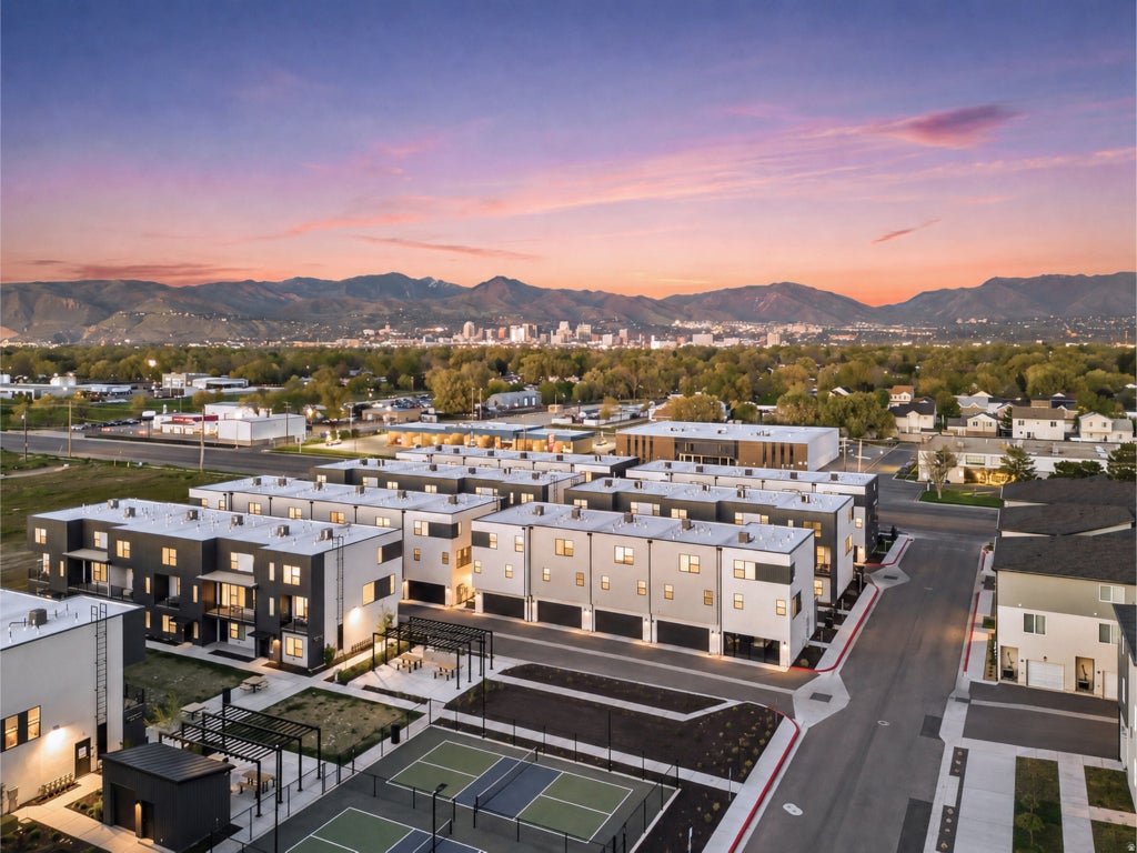 Photo of 1146 S REDWOOD RD #802, Salt Lake City, UT 84104 (MLS # 2181058)