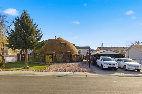 Tiny photo for 454 E 570 S, Nephi, UT 84648 (MLS # 2126960)