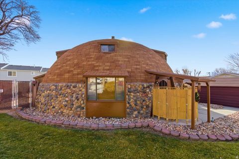 Tiny photo for 454 E 570 S, Nephi, UT 84648 (MLS # 2126960)